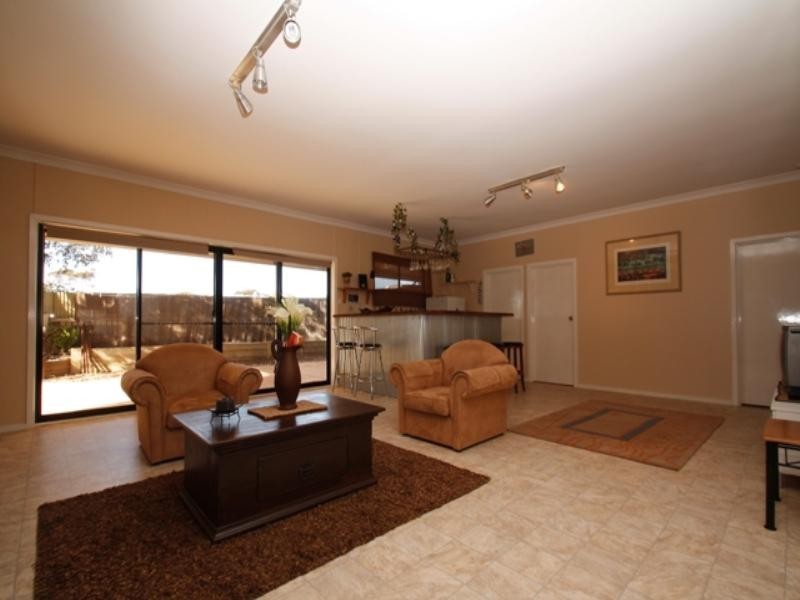 85 Drabsch Street, Loxton SA 5333