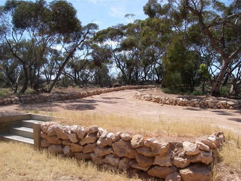 113 Holder Top Road, Waikerie SA 5330