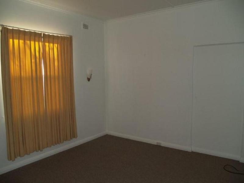 18 Heming Street, Waikerie SA 5330