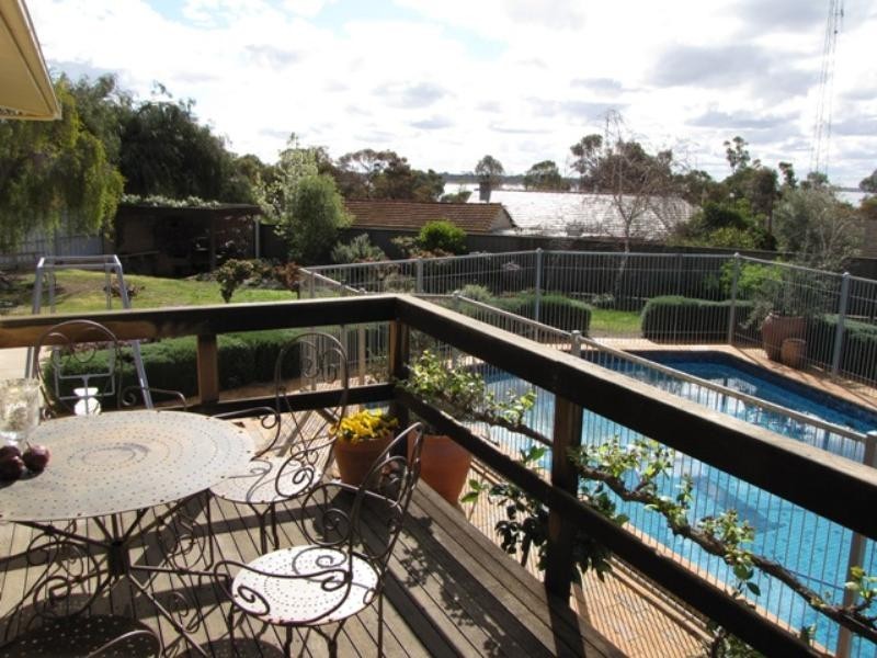 44 Laffer Street, Barmera SA 5345