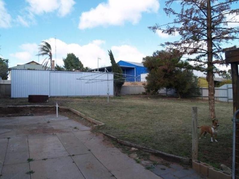 13 Thompson Street, Waikerie SA 5330