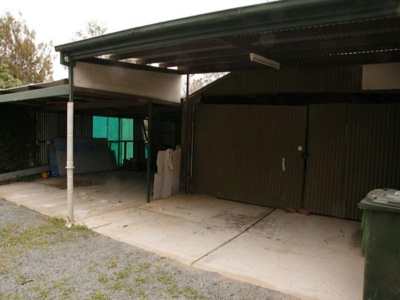 38 Coats Crescent, Waikerie SA 5330