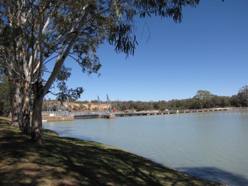 Lt 23 Nitschke Road, Loxton SA 5333