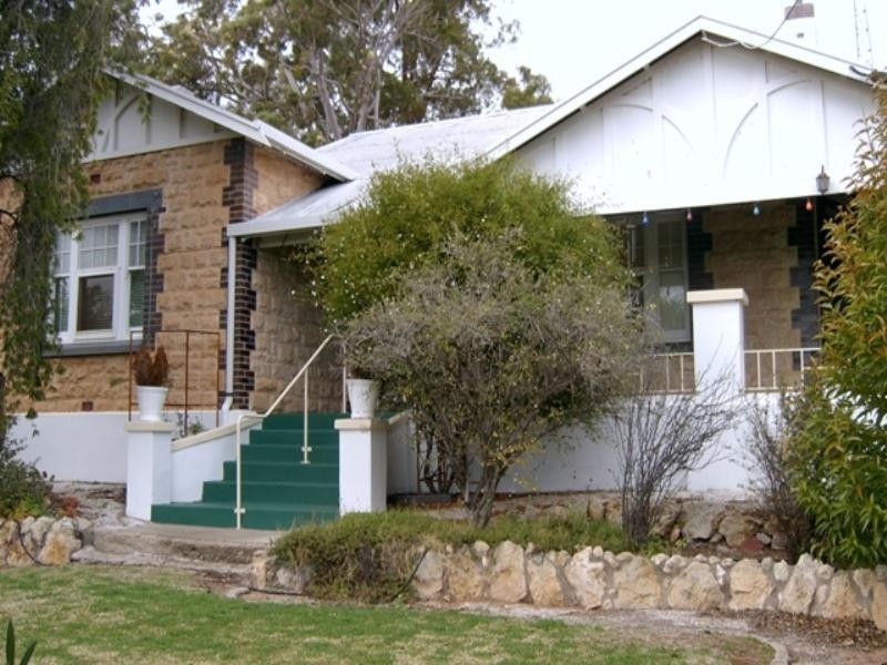 7 Coombe Terrace, Waikerie SA 5330