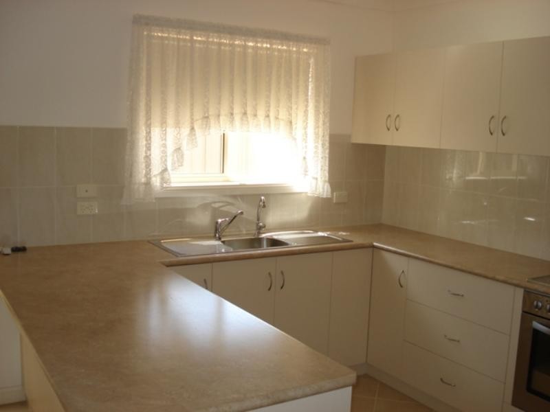 25 Nalara Avenue, Loxton SA 5333