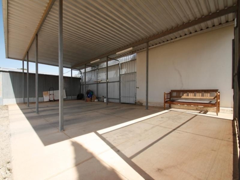 2 Eringa Avenue, Loxton SA 5333