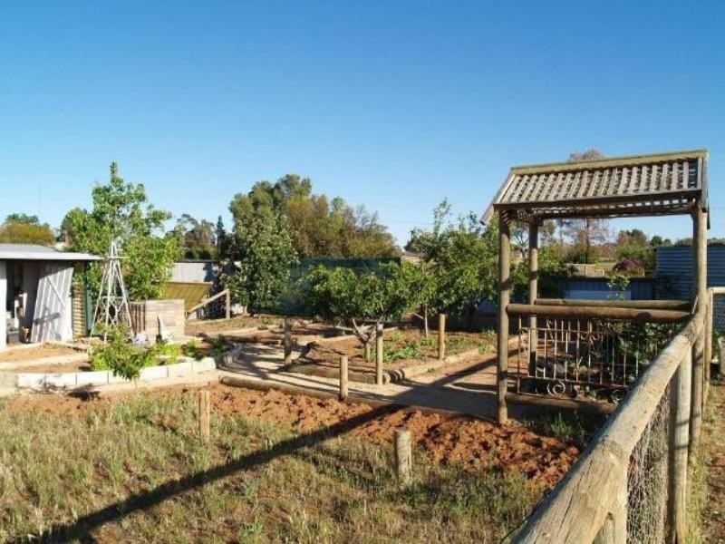 94 Checker Road, Waikerie SA 5330