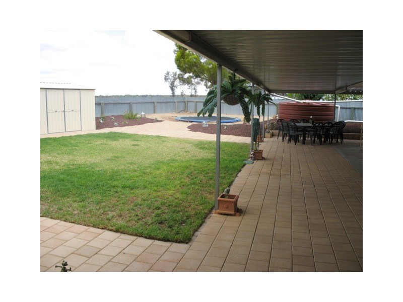 14 Hardwick Street, Barmera SA 5345