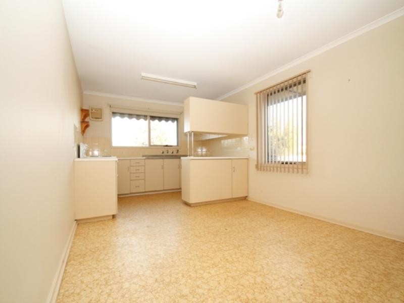 24 Kokoda Terrace, Loxton SA 5333
