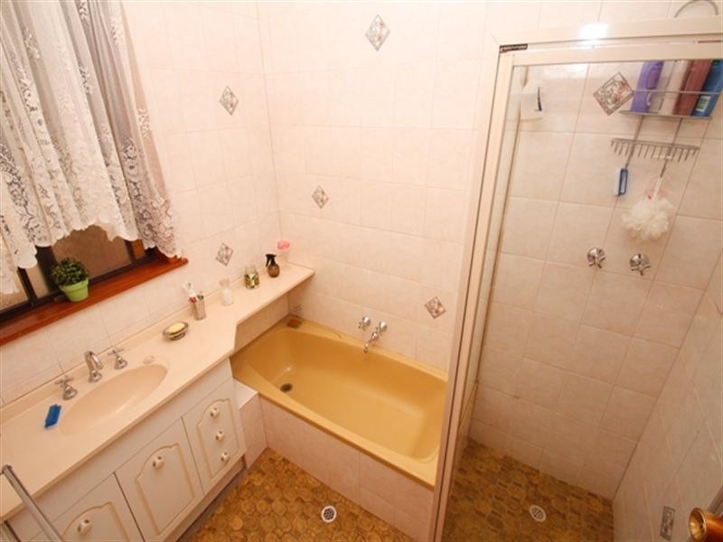 11 Garrard Street, Barmera SA 5345