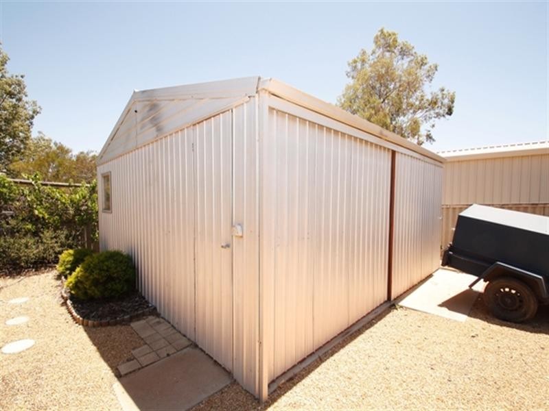 11 Garrard Street, Barmera SA 5345