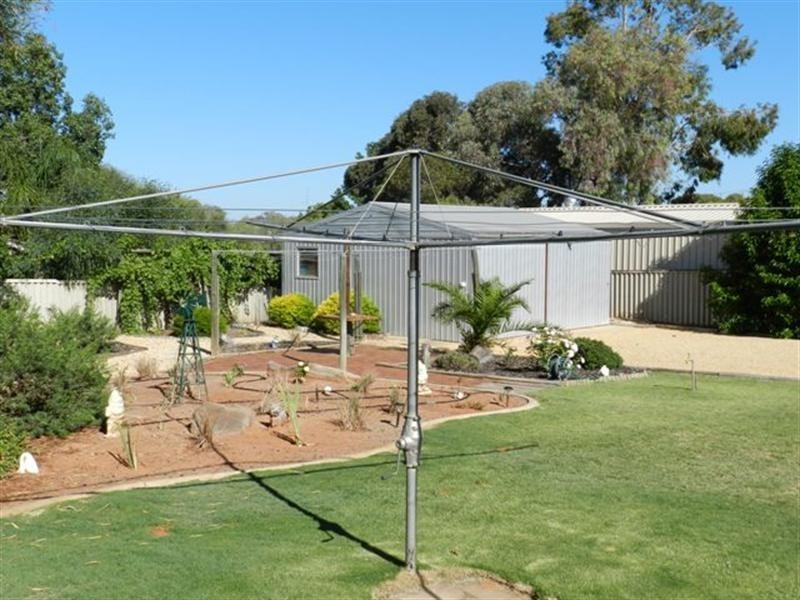 11 Garrard Street, Barmera SA 5345