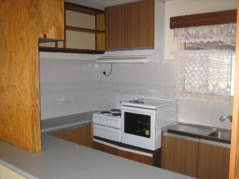 13 Dennis Street, Berri SA 5343