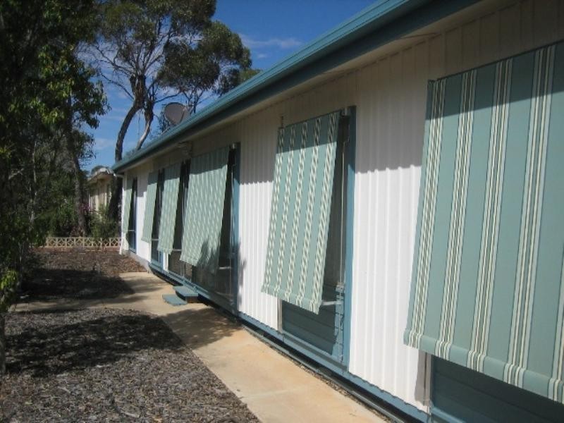 13 Dennis Street, Berri SA 5343