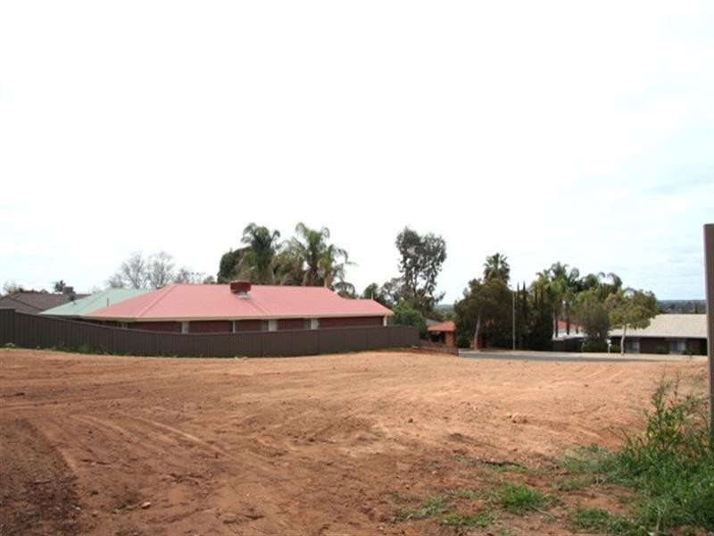 72 Derrick Street, Berri SA 5343