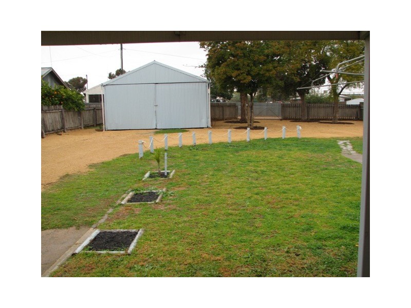 16 Nookamka Terrace, Barmera SA 5345