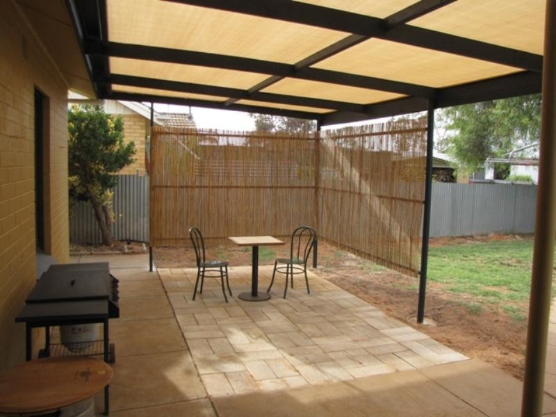 21 Farmer Street, Barmera SA 5345