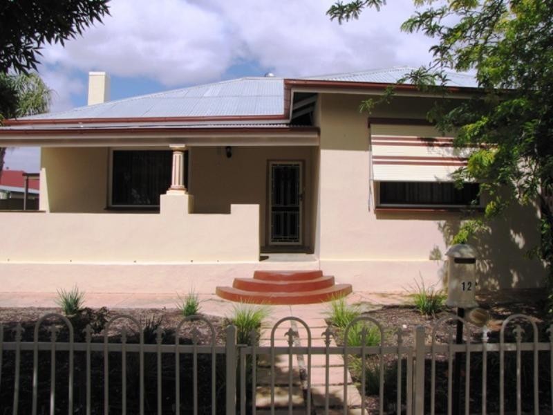 12 Fourth Street, Loxton SA 5333