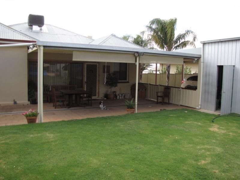 12 Fourth Street, Loxton SA 5333