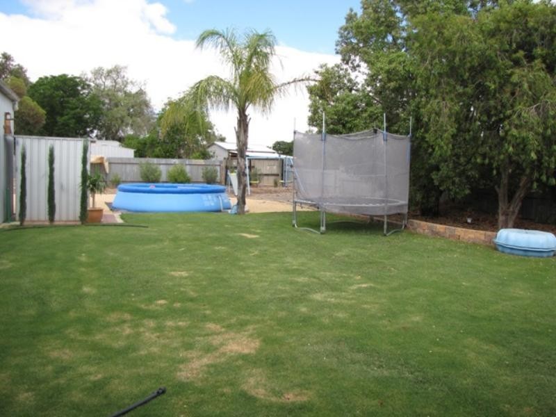12 Fourth Street, Loxton SA 5333