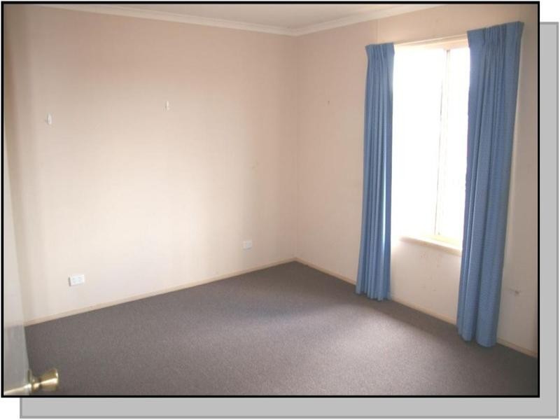 10 Torrens Street, Loxton SA 5333