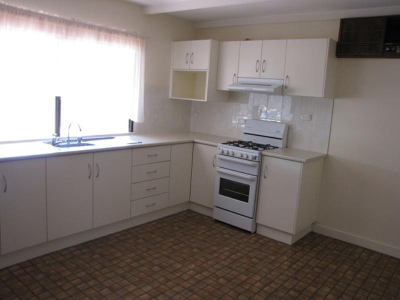 3 Sturt Street, Loxton SA 5333