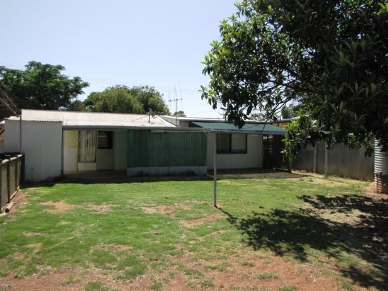 3 Sturt Street, Loxton SA 5333