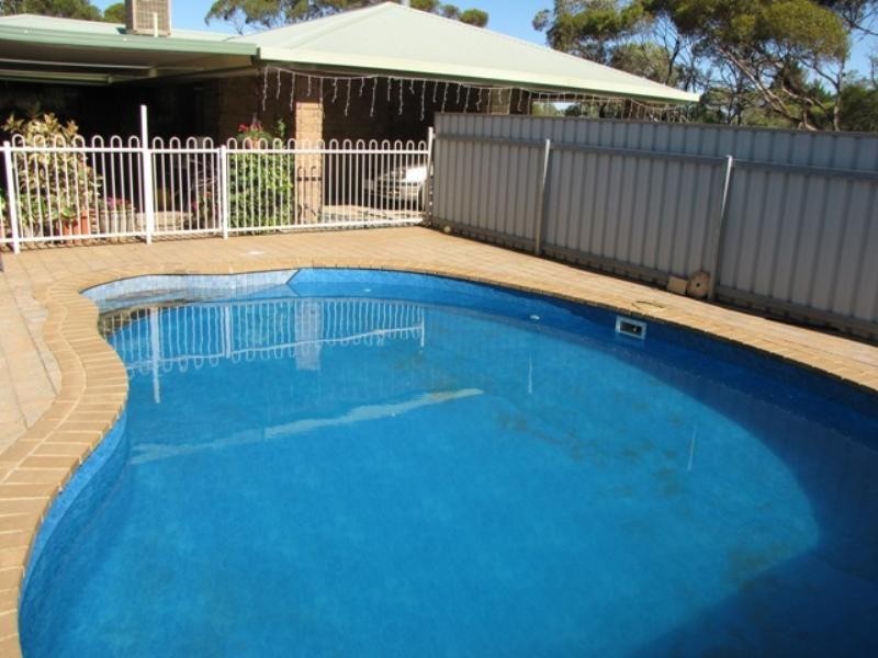 5 Raeder Court, Berri SA 5343