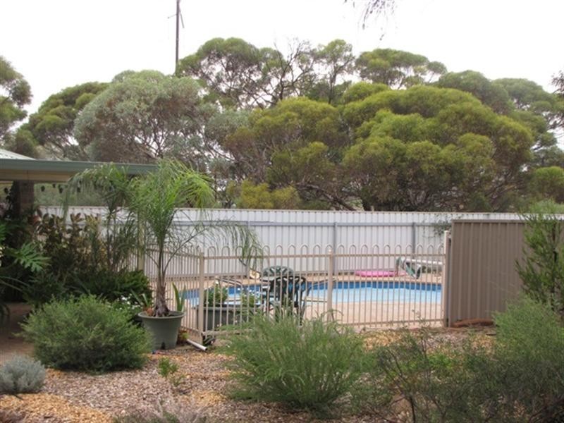 5 Raeder Court, Berri SA 5343
