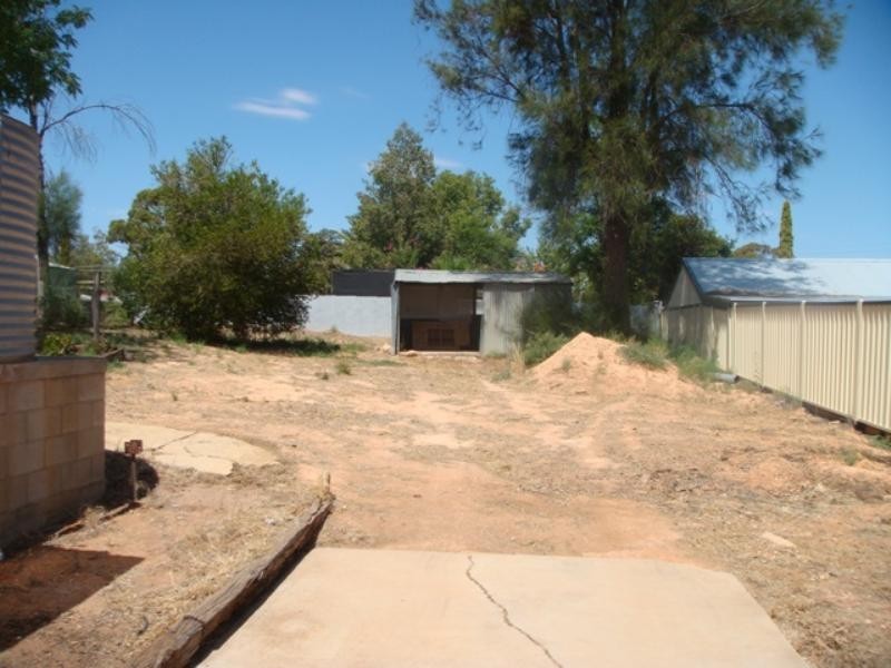 10 Sherwood Avenue, Loxton SA 5333