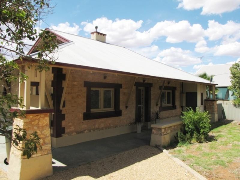 17 Pascoe Terrace, Barmera SA 5345