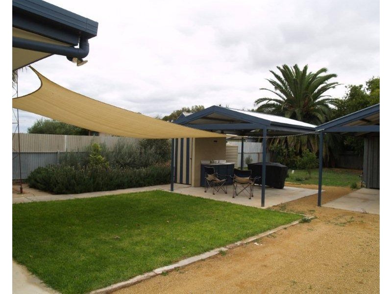 33 Fifth Street, Morgan SA 5320