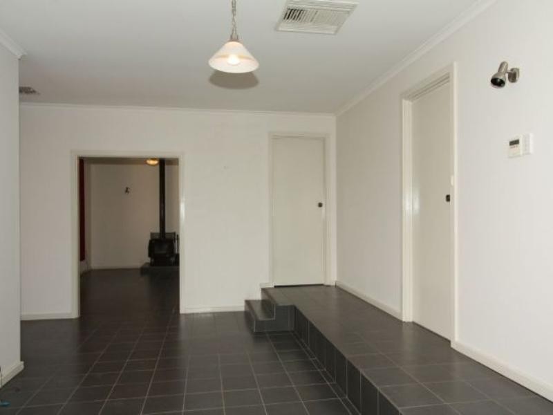 39 Cox Road, Waikerie SA 5330