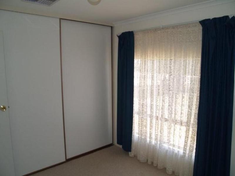 92 Benlow Road, Waikerie SA 5330