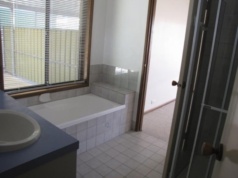 66 Powell Street, Berri SA 5343