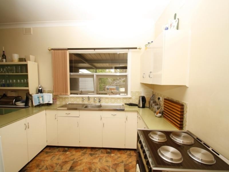 3 Alamein Avenue, Loxton SA 5333