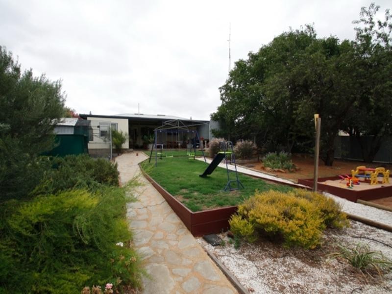 3 Alamein Avenue, Loxton SA 5333