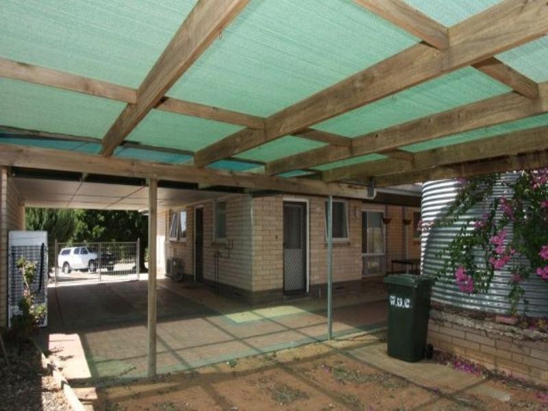 10 Isaacson Street, Waikerie SA 5330