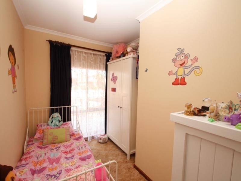 33 Eringa Avenue, Loxton SA 5333