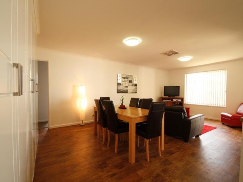 33 Eringa Avenue, Loxton SA 5333