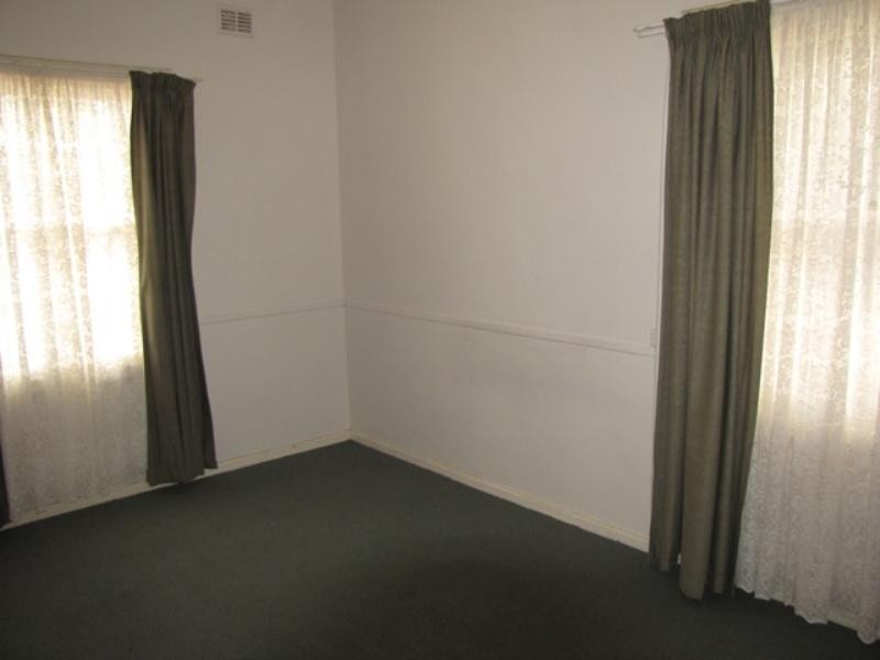 7 Coombe Street, Berri SA 5343