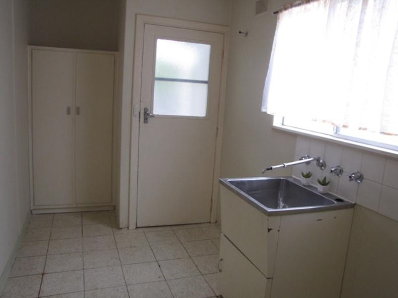 7 Coombe Street, Berri SA 5343