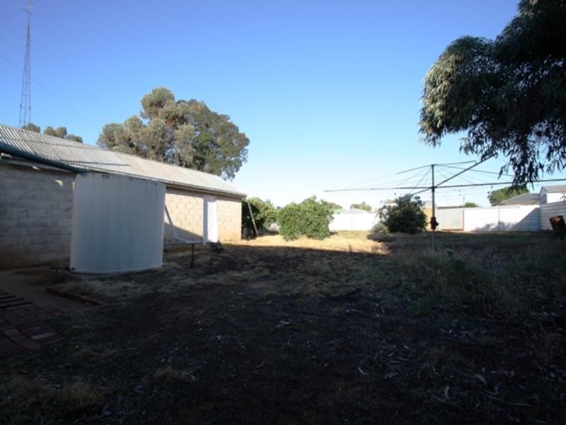 38 Coral Street, Loxton SA 5333