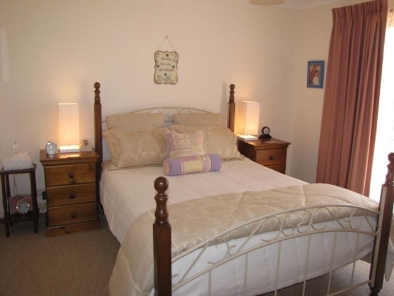 22 Phillips Road, Berri SA 5343