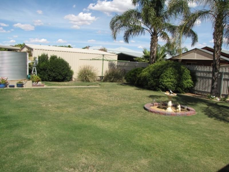 22 Phillips Road, Berri SA 5343