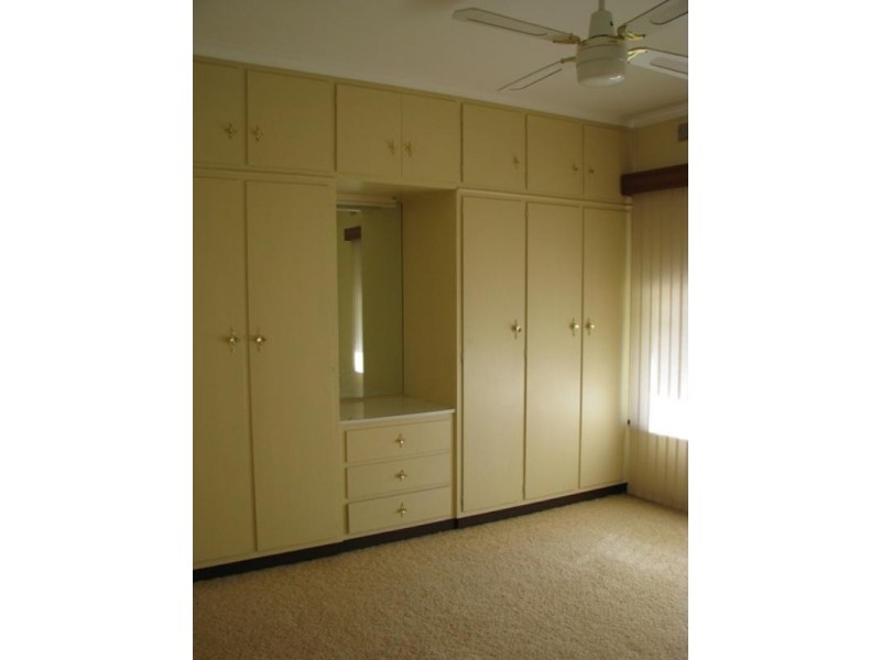 2 Miller Street, Waikerie SA 5330