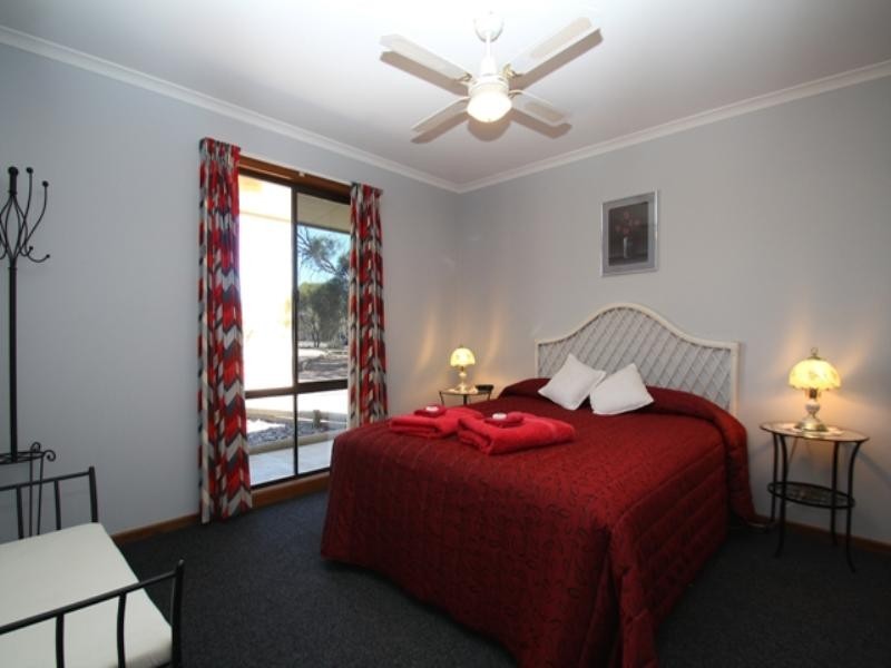 2 Sturt Highway, Berri SA 5343