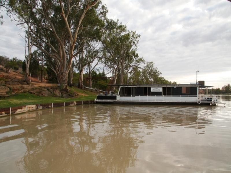 2 Sturt Highway, Berri SA 5343