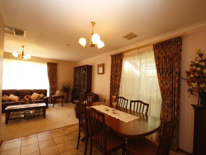 14 Klingberg Street, Loxton SA 5333