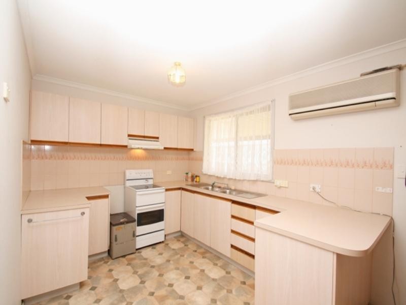 93 Paruna Road, Loxton SA 5333